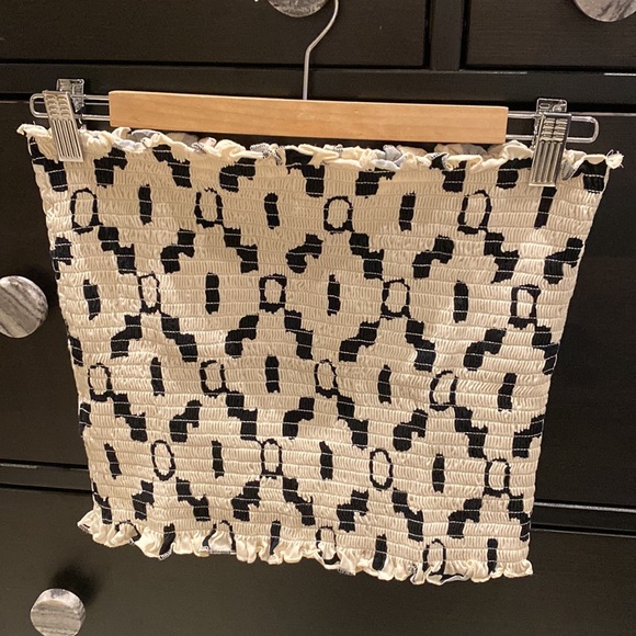 Top - Picture 4 of 4